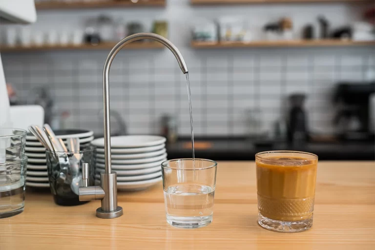 Lắp đặt hệ thống lọc nước cho quán cà phê